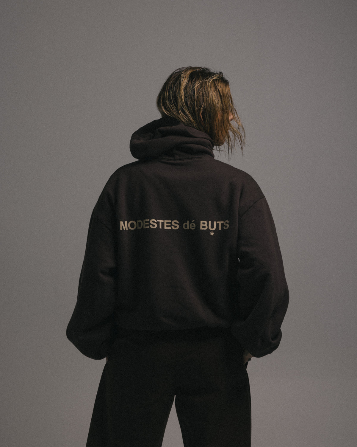 "MODESTES dé BUTS" Hoodie