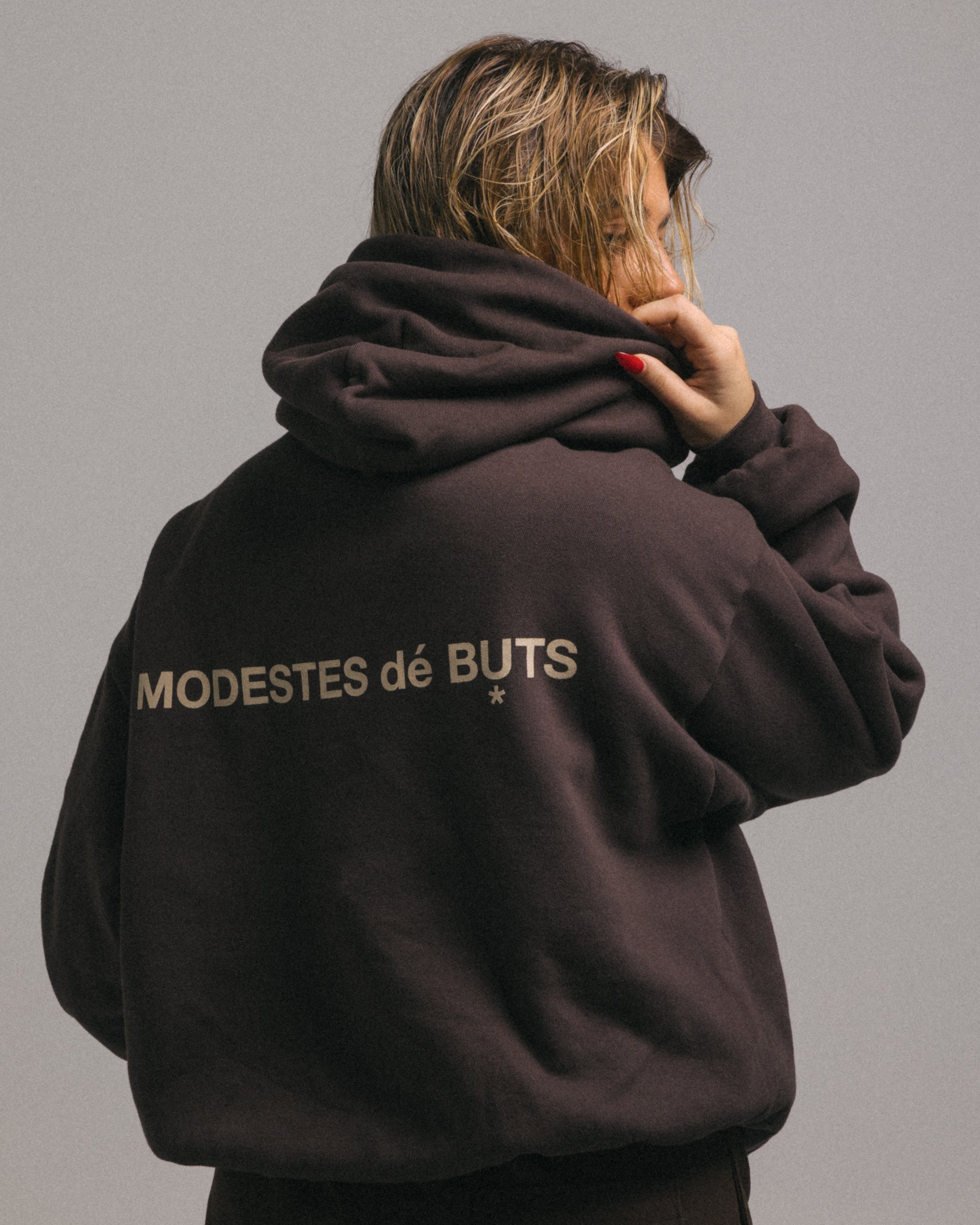 "MODESTES dé BUTS" Hoodie